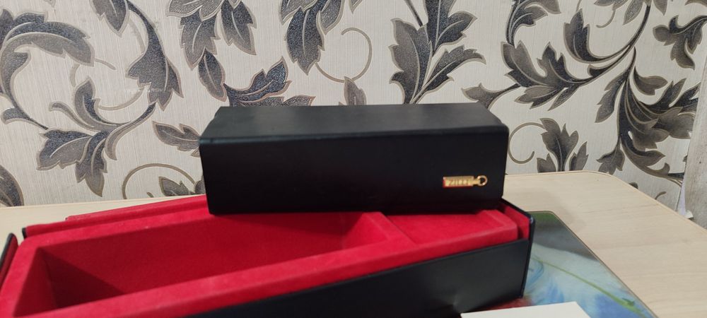 Продам очки оригинал