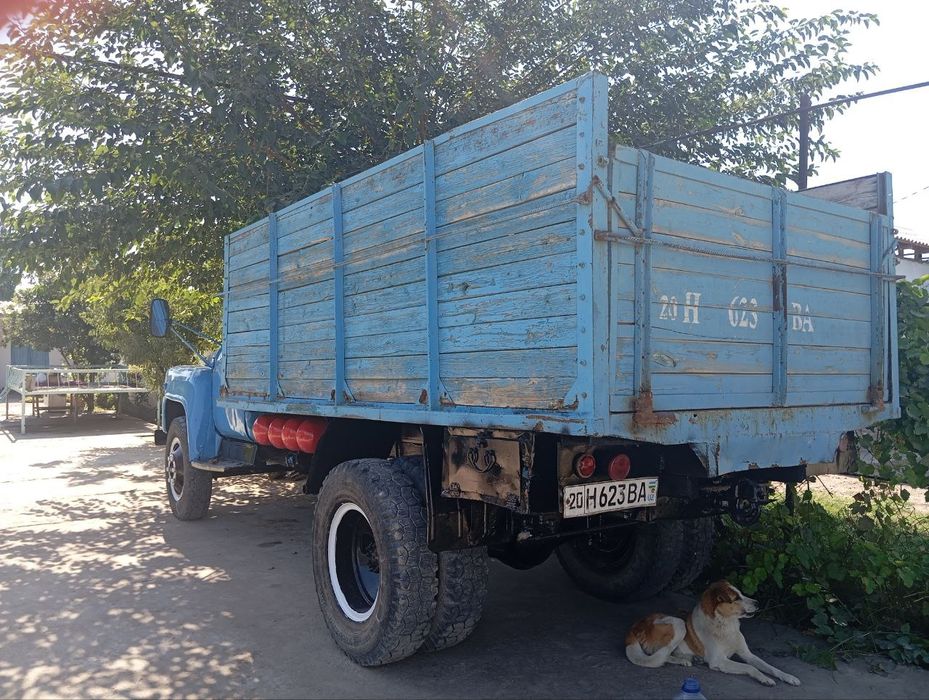 Gaz 5327 moshinasi naxadu barter bor