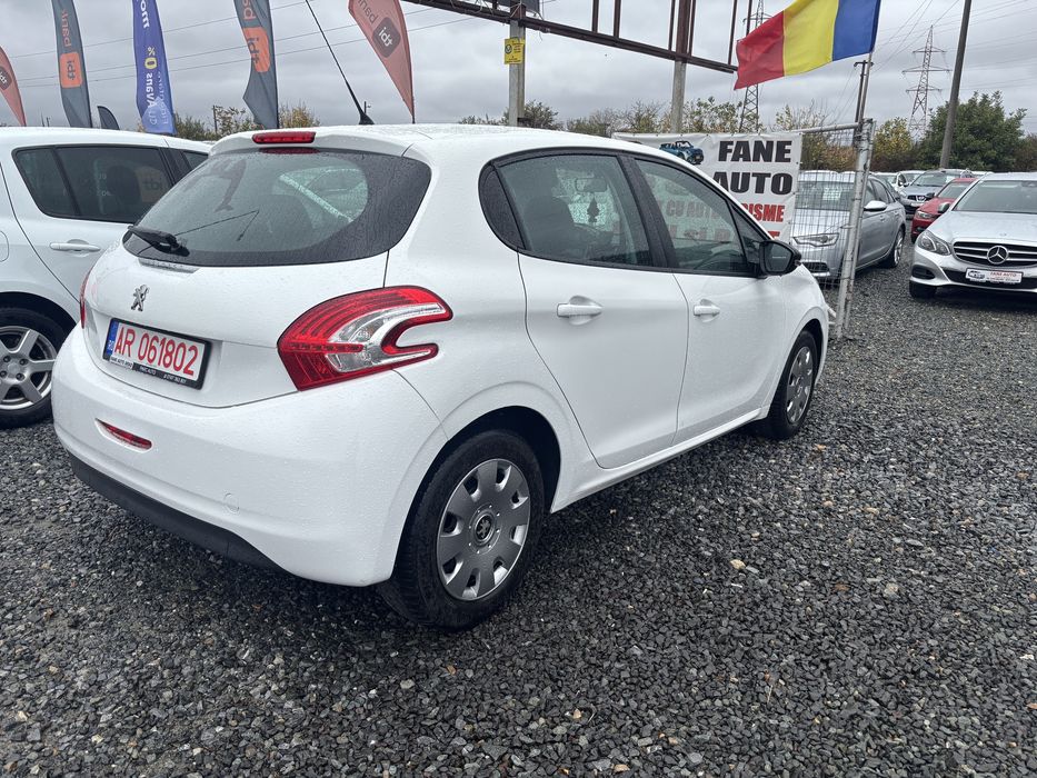 PEUGEOT 208 2015 — imagine 9