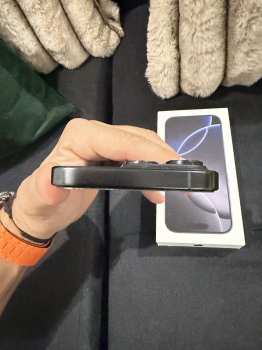 Iphone 16 pro, Black Titanium, 128 gb