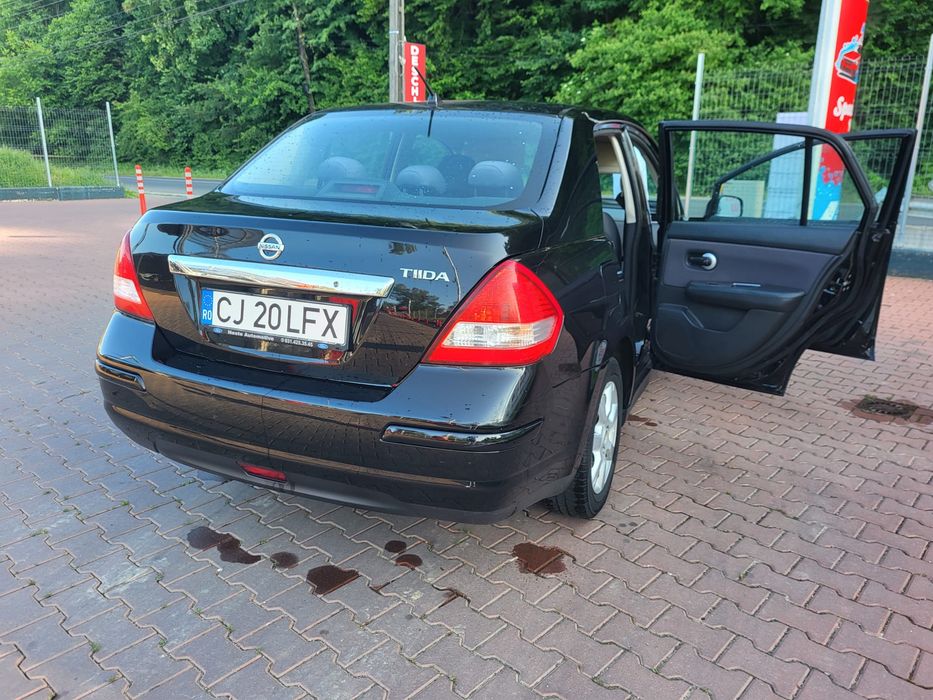 Nissan Tiida 1.6