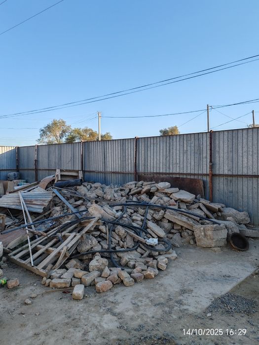 Жемтік сатылады.