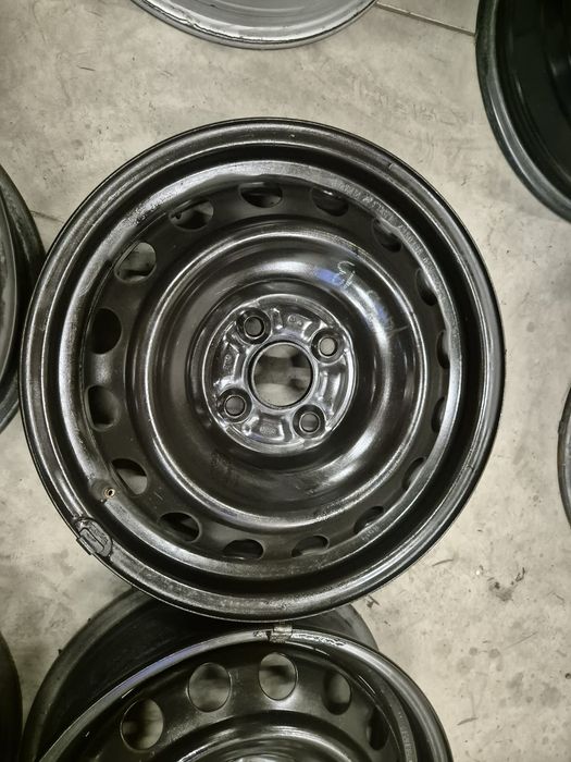 Jante otel 4x100 R15 Toyota Yaris stare foarte buna