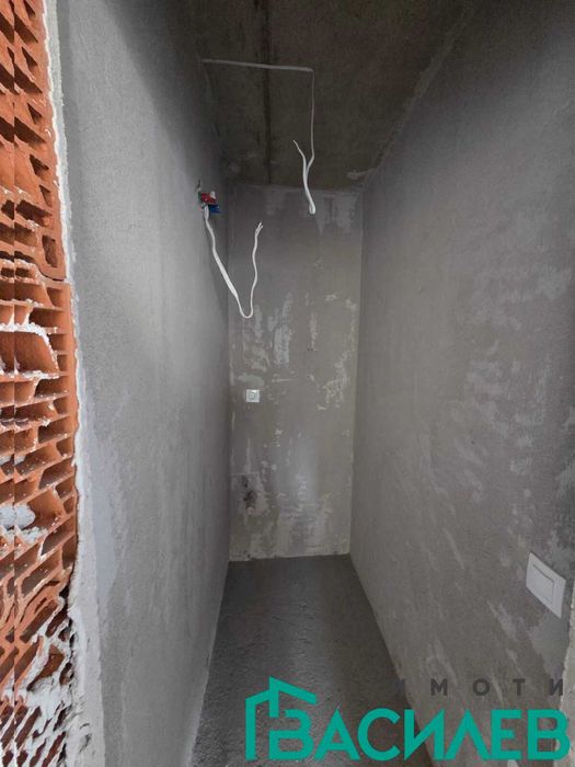 Продава се Тристаен апартамент в София, Център - 76 кв.м за 1423 €/кв.м - Снимка #9