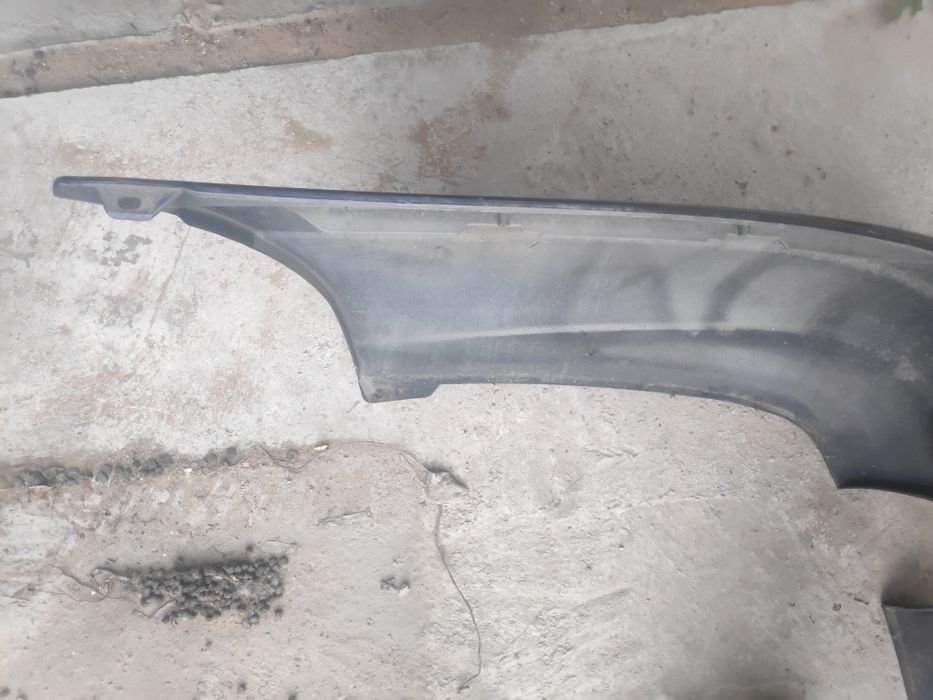 Бампер задний калдина карина е универсал