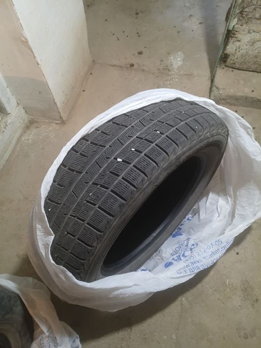 Продам зимние шины
