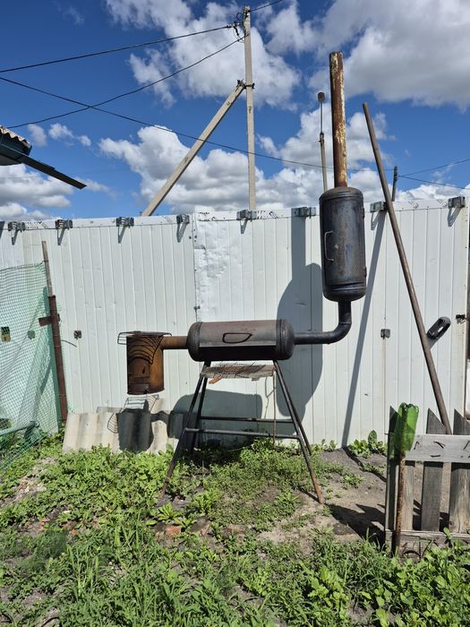 Продам мангал с коптилкой