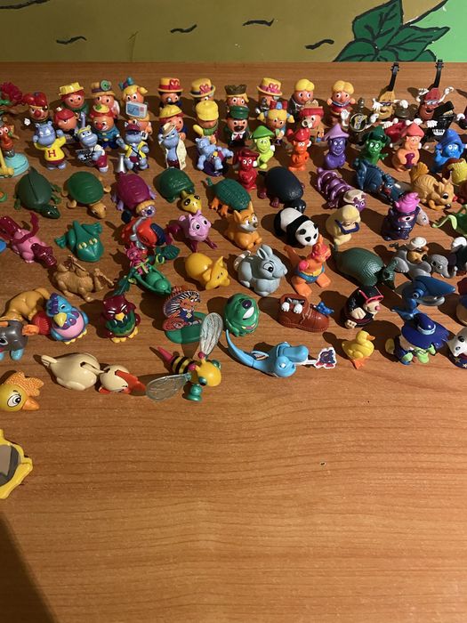 Jucării Kinder din Germania