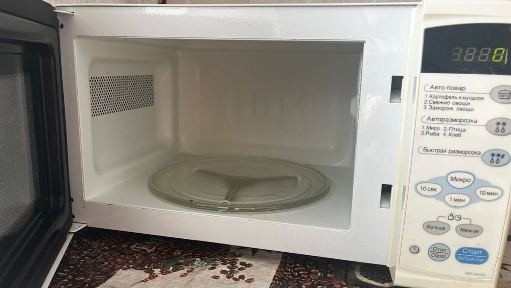 Продам микровалновку