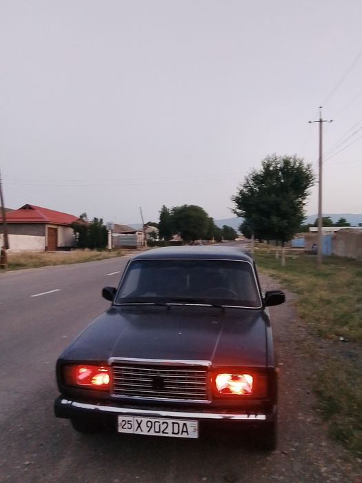 Vaz 2107 sotiladi