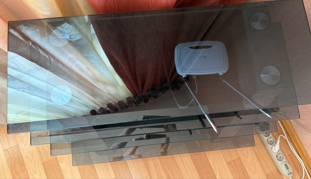 Тумбочка под телевизор