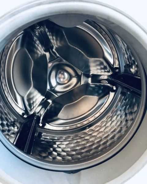 Стиральная машина Miele 6 кг
