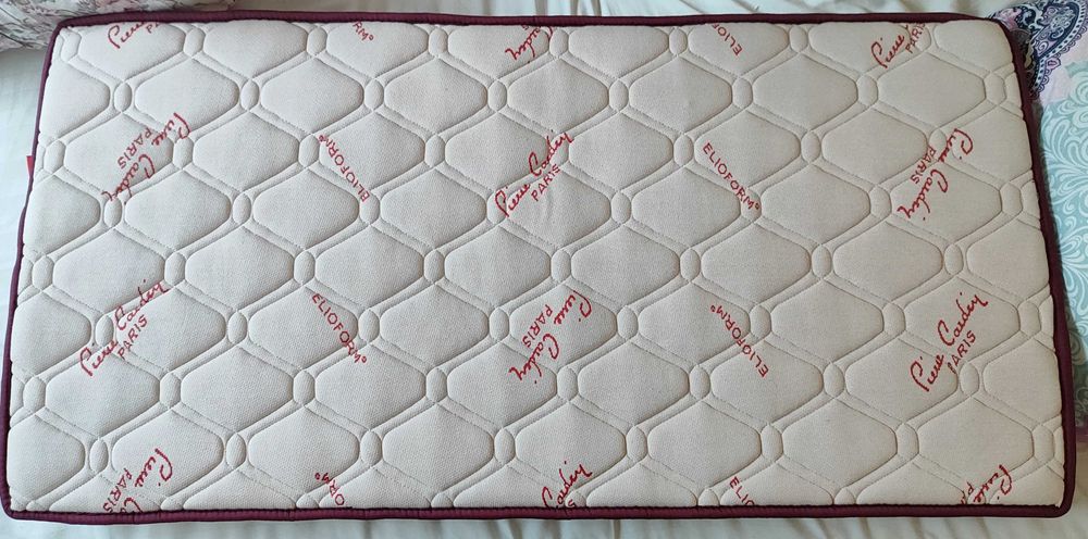 TYMON дървена кошара 60X120CM с матрак PIER CARDIN