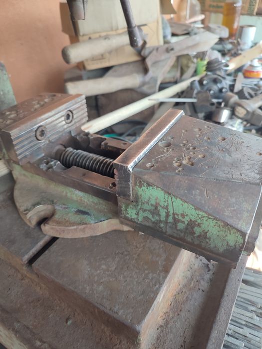 Бинокль тиски инструменты