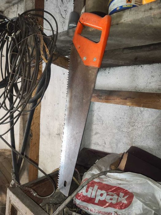 Пила ручная продам срочно