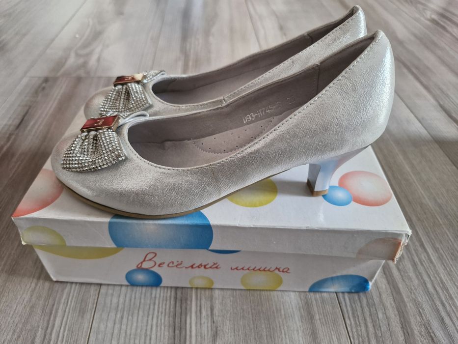 Туфли для девочек