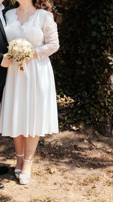 Vând rochie cununie