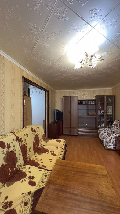 Продается 2 х комнатная квартира