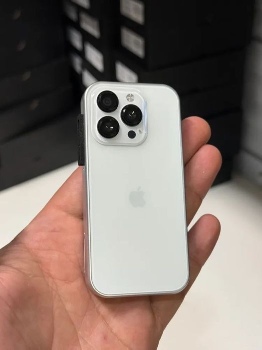 Iphone 16pro 8/512GB