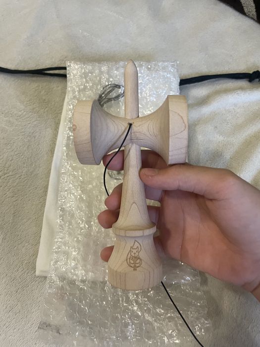 Kendama erraticsquirrel Miguel setup alb