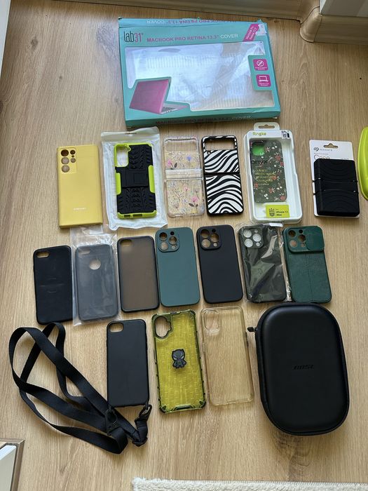 Продавам калъфи всеки за 10 лв.