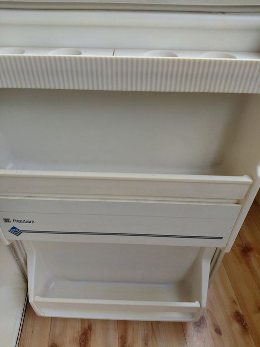 Хладилник Frigidaire