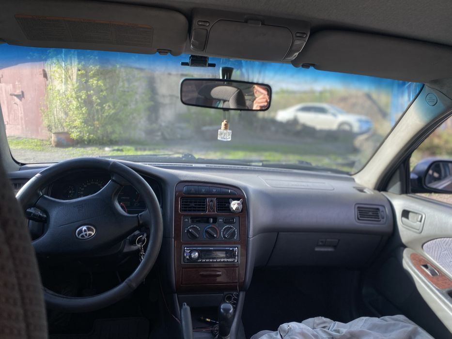 Тайота авенсис 2л дизель