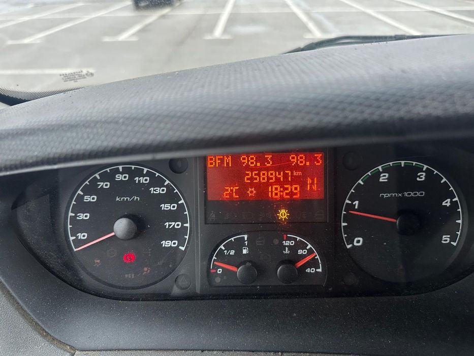 Iveco daily AUTOMATĂ FRIGORIFIC 3,5T [ 258000] KM REALI