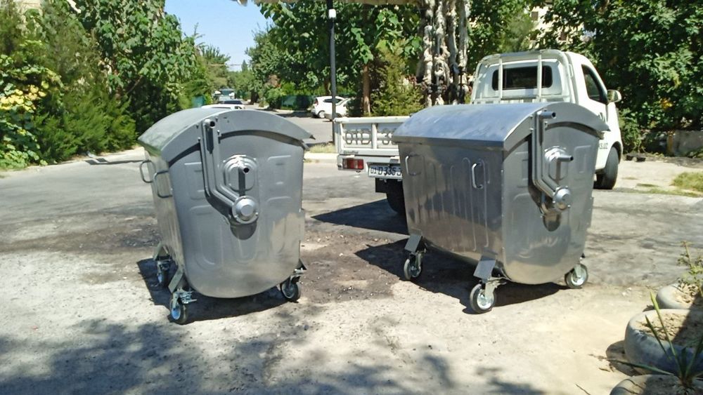 Мусорный контейнер метал