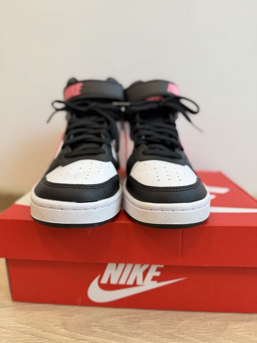 Нови маратонки 36,5 номер Nike