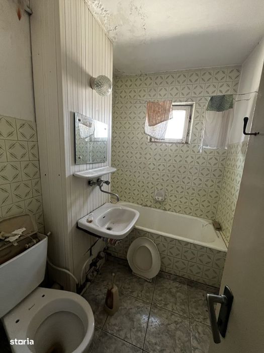 Apartament 3 camere-Etaj 3-Zona Pompieri