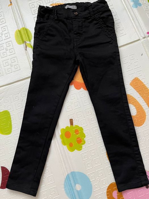 Продам новые джинсы