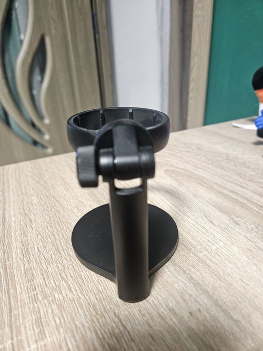 Suport microfon hyperx solocast