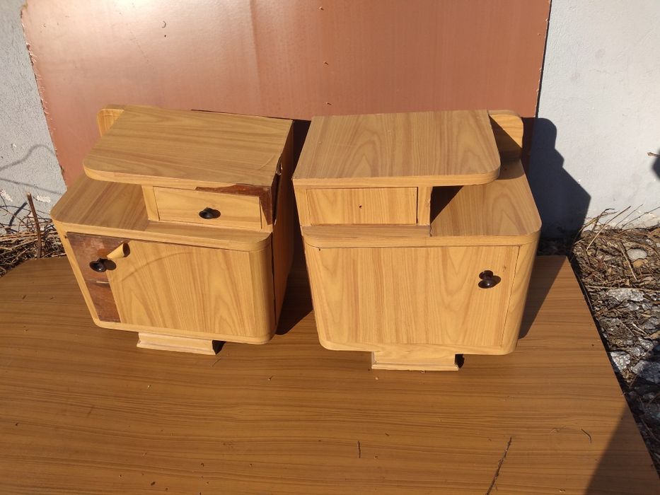 Две ретро шкафчета .