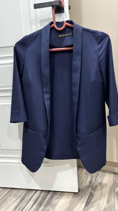 Продается пиджак