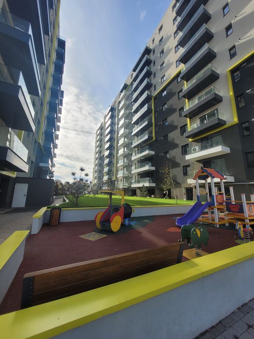 Garsonieră modernă de închiriat / Novum 56 / Încălzire în pardoseală / 7 min Metrou Gorjului / Lângă Parcul Liniei
500 EUR