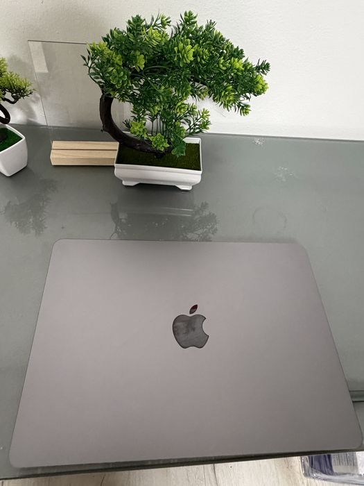 Macbook m2 2022 500 gb