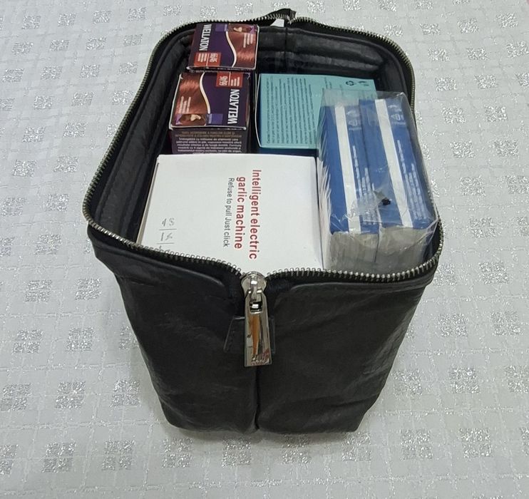 Портмонета,  Кутия за бижута, Несесер