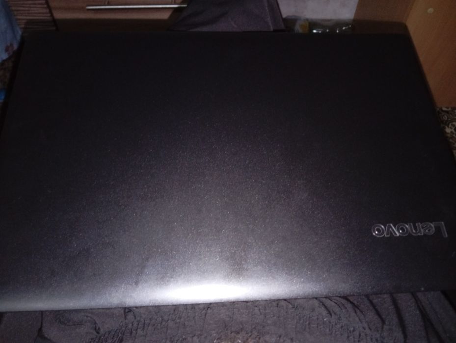 Продам Ноутбук LENOVO