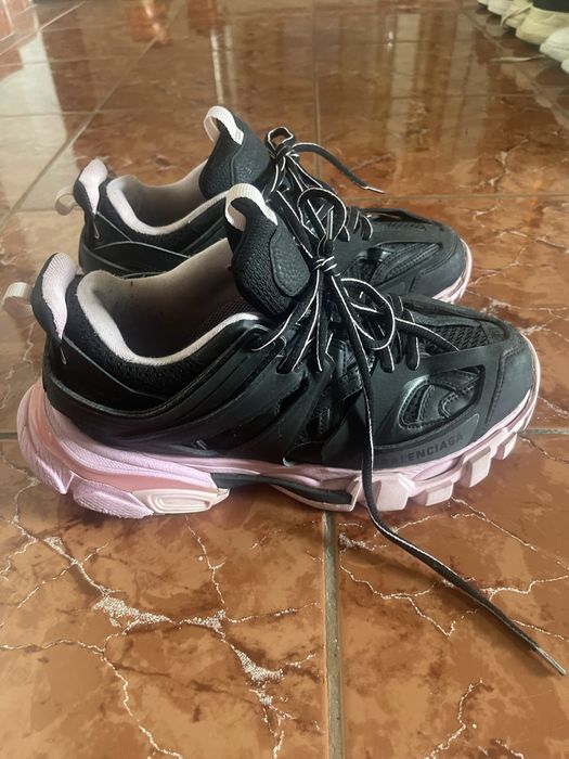Balenciaga track pink