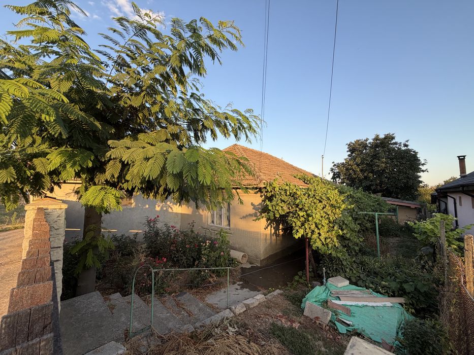 Casa de vanzare in Fetesti 1000mp