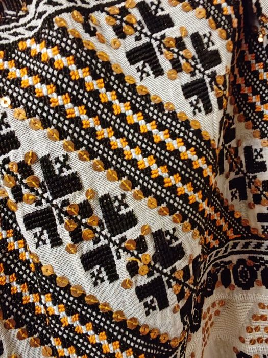 IE autentică /port popular /Camasa autentică