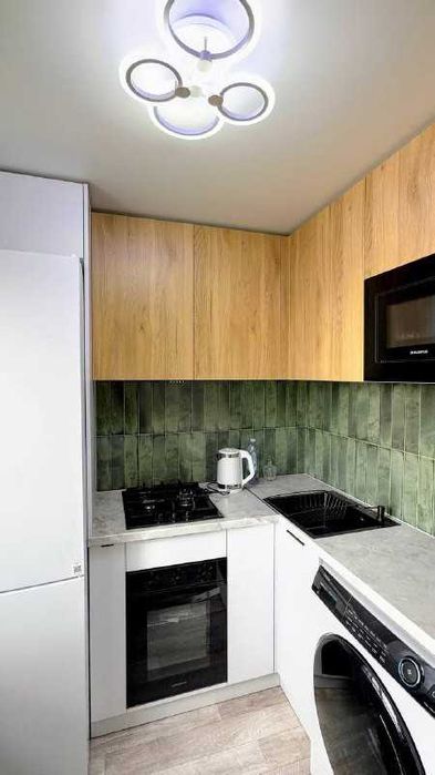 Продажа 3-комнатной квартиры в районе КЖБИ