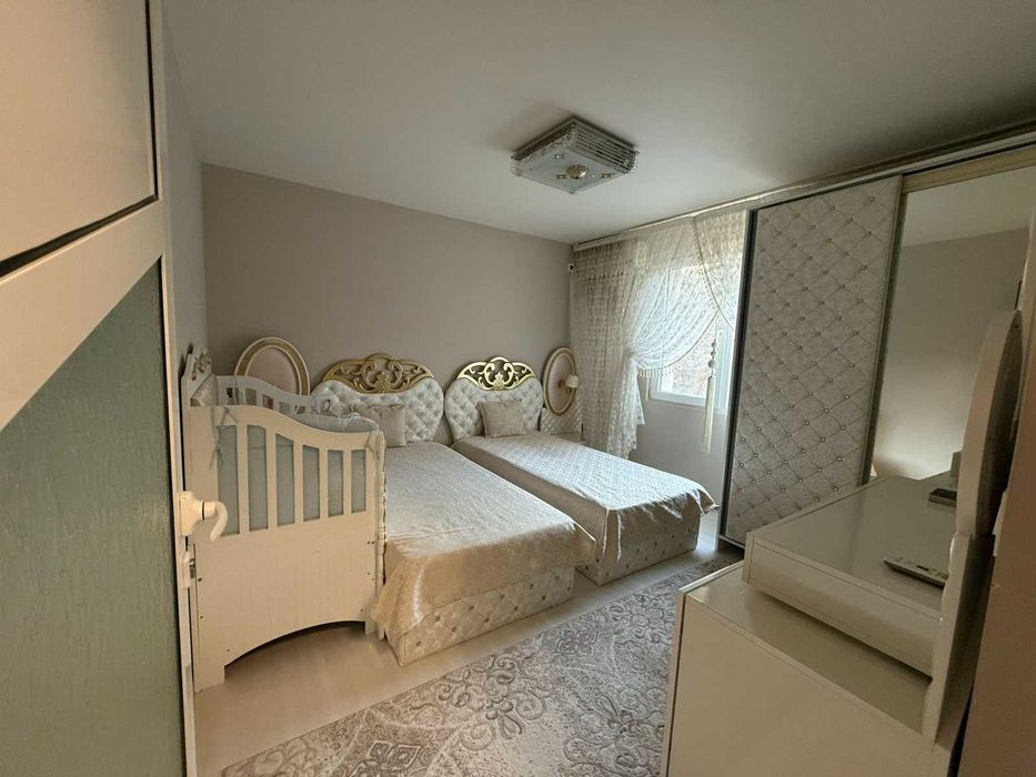 Продава се Двустаен апартамент в Шумен, Боян Българанов 1 - 68 кв.м за 1913 €/кв.м - Снимка #9