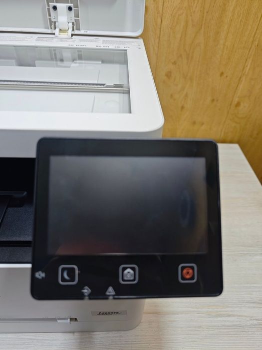Продаётся МФУ Canon MF651