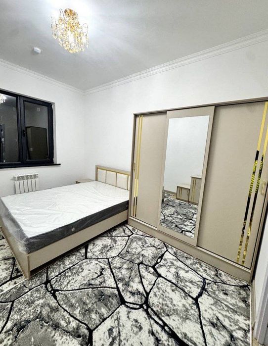 Mashinasozlar metro va TTZ zavodi yaqinida 1 xonali kvartira bor