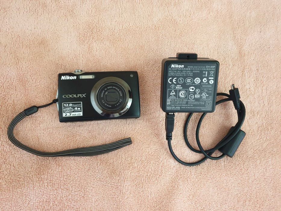 Продам фотоапарат Nikon Coolpix S3000