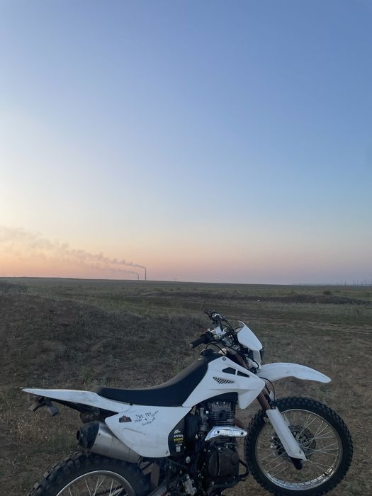 Эндуро 250 кубов