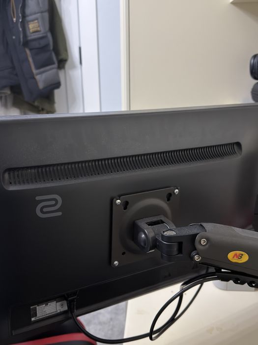 Монитор 24" BenQ ZOWIE XL2411K 9H.LJPLB.QBE черный