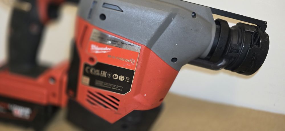 Milwaukee M18 FHAFOH16  roto fuel brushless 2024